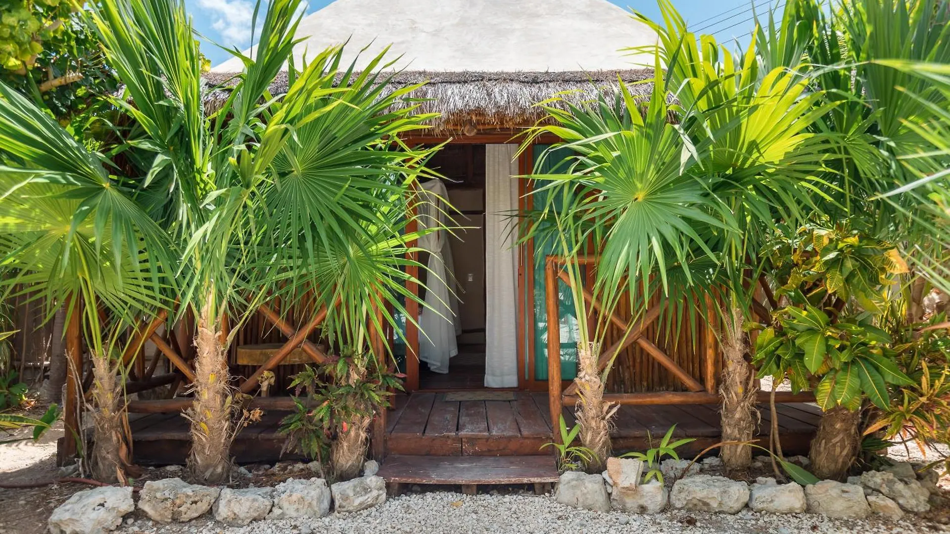 Xhule Tulum Hotel